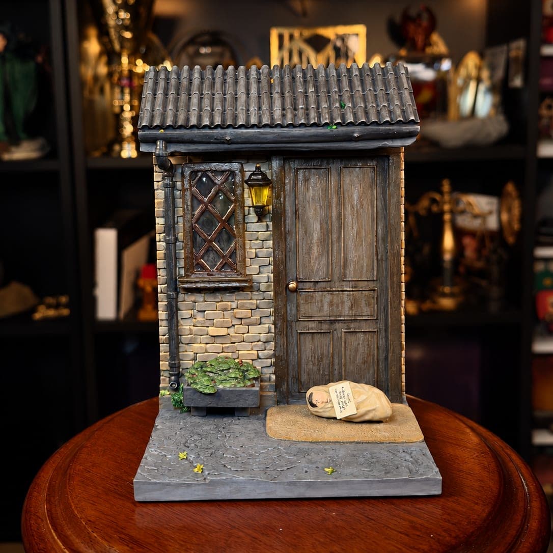 casa de privet drive numero 4 diorama harry potter bebe figura coleccionable mundo magico