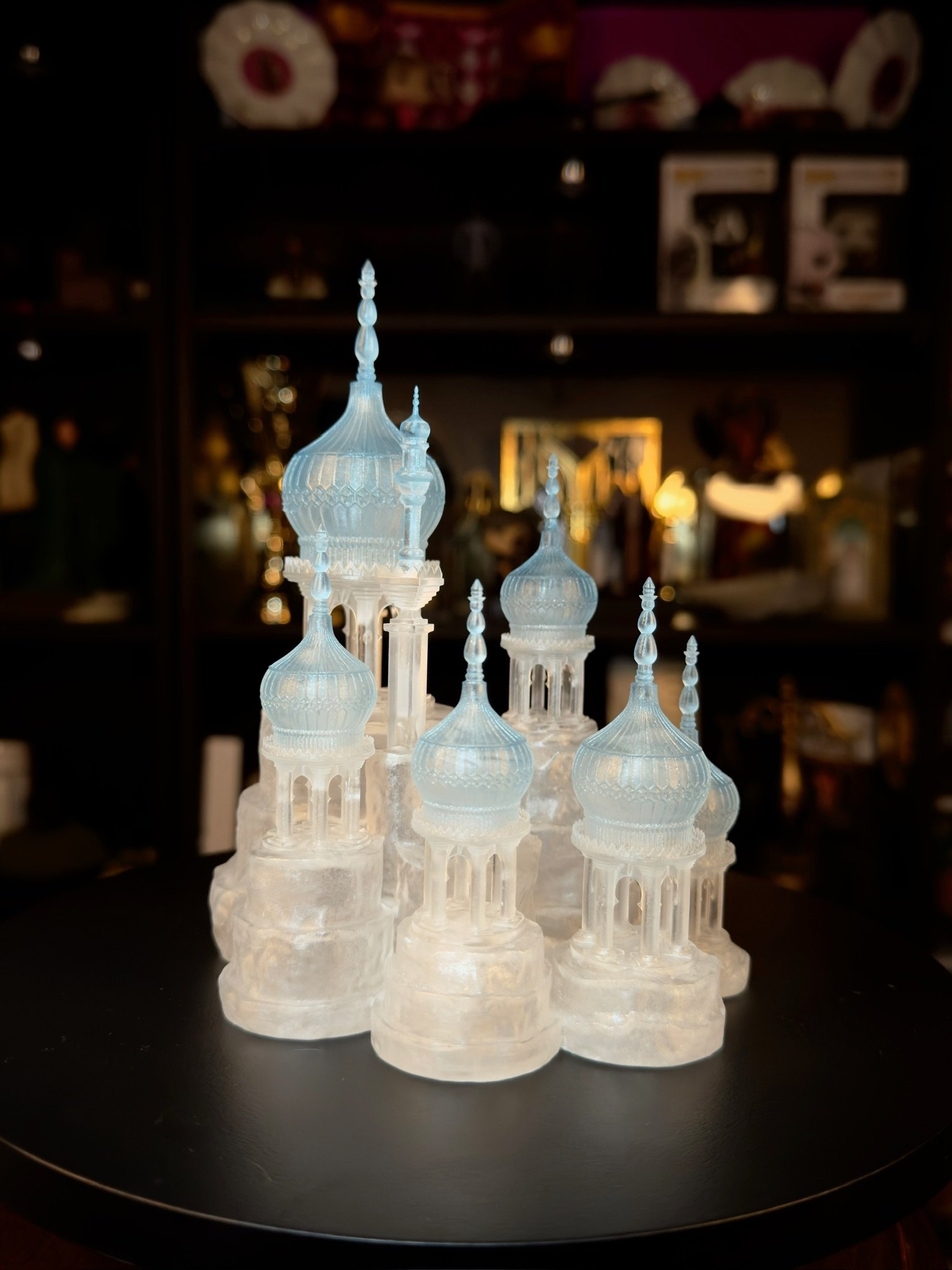 Figura del mundo mágico palacio de hielo