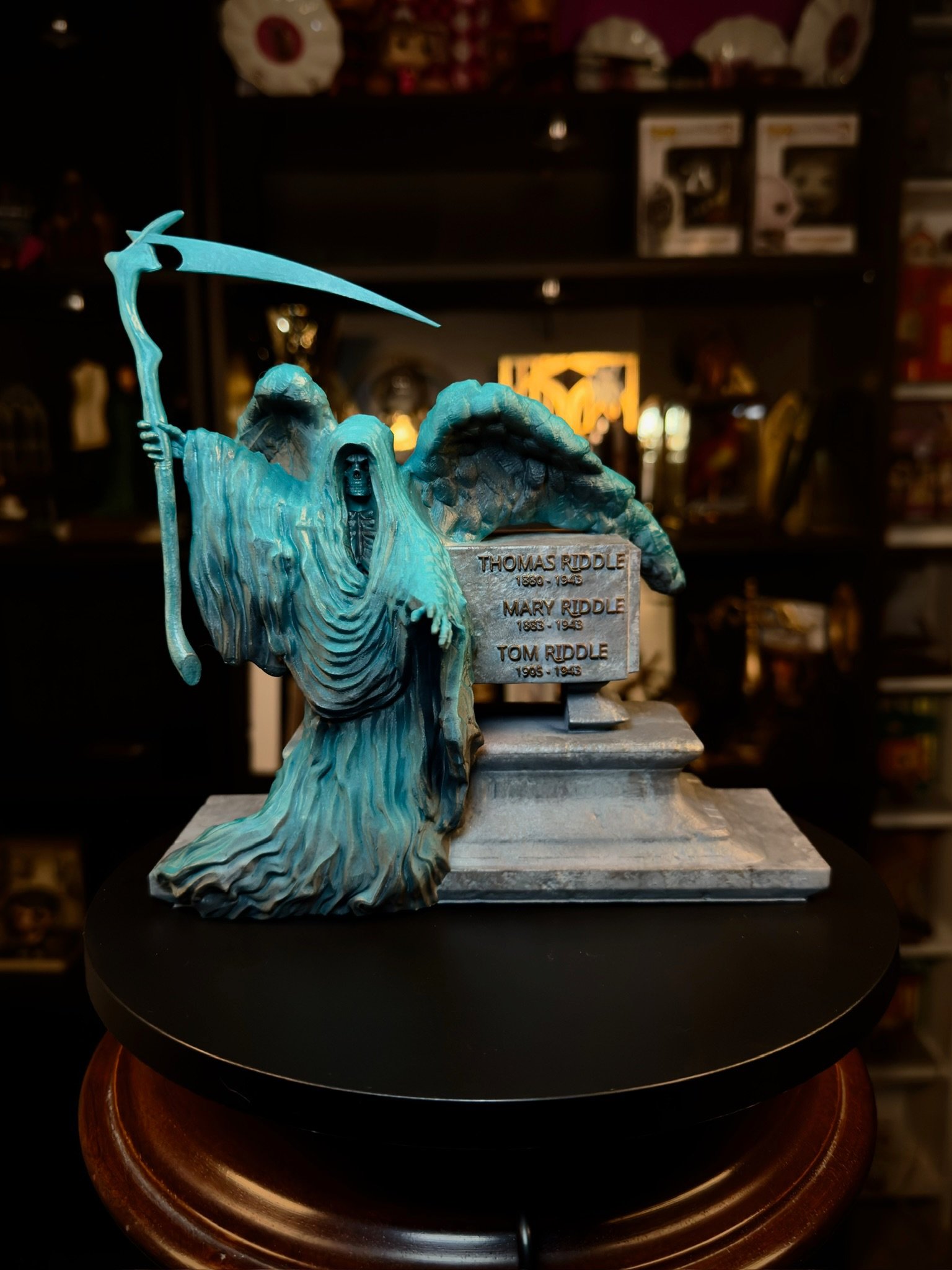tumba del mago oscuro inspirada en el señor tenebroso del mundo mágico de harry potter figura decorativa coleccionable de magia oscura